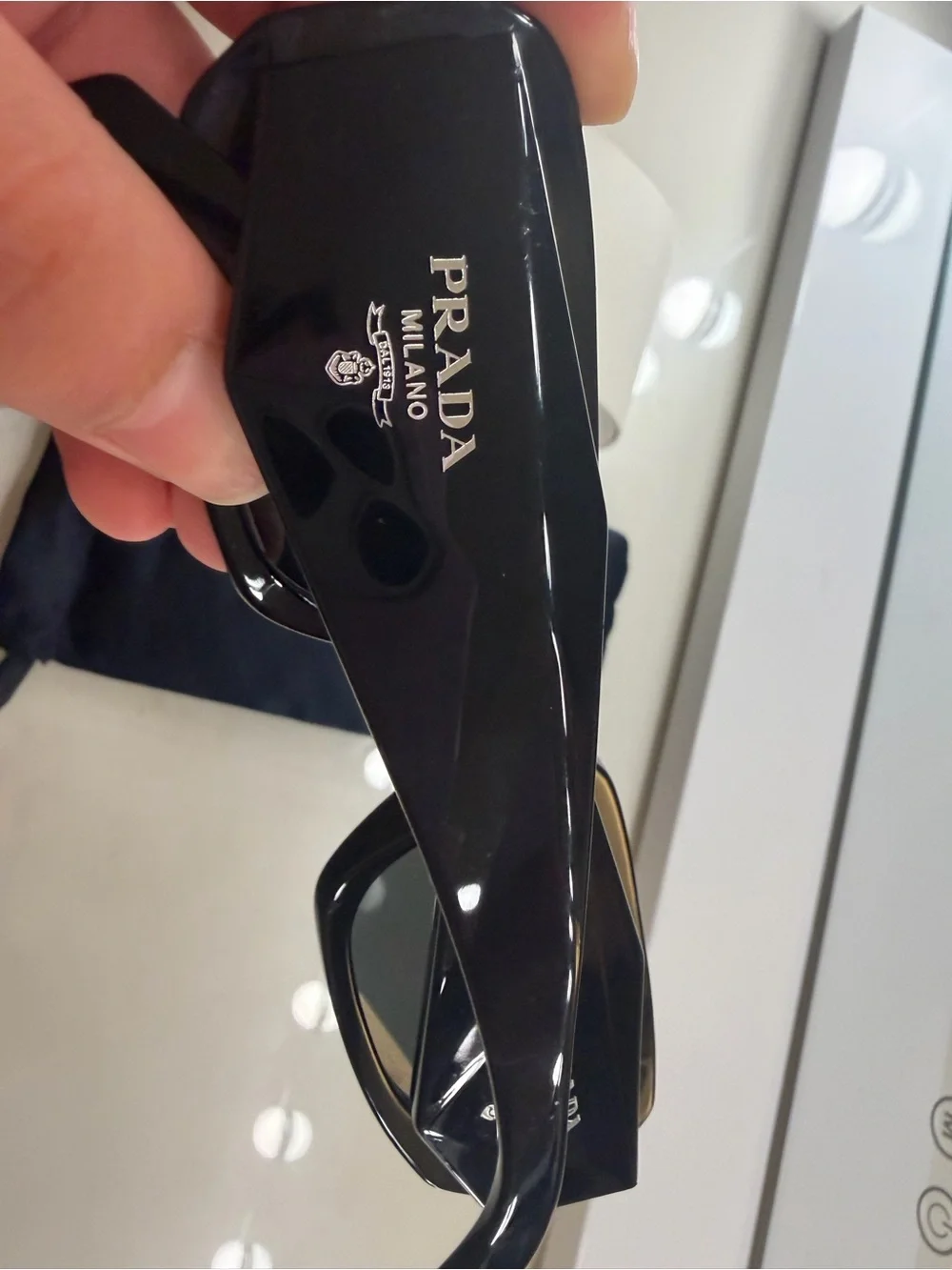 Prada Black Rectangular Sunglasses with White Case - Picture 4 of 7